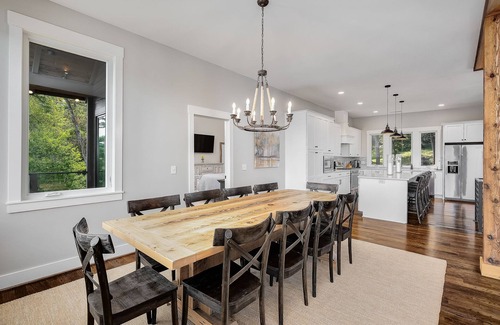 Crane Hill House | Smith Lake 5 Bedroom 5.5 bath with amazing view!