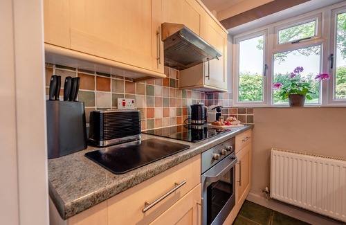 St Brides House | Smithies Cottage - Two Bedroom House, Sleeps 4
