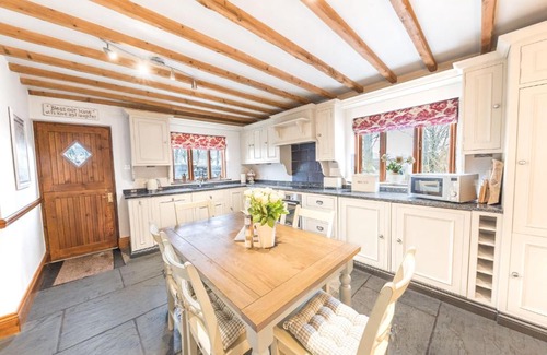 Hawkshead House | Smithy Cottage