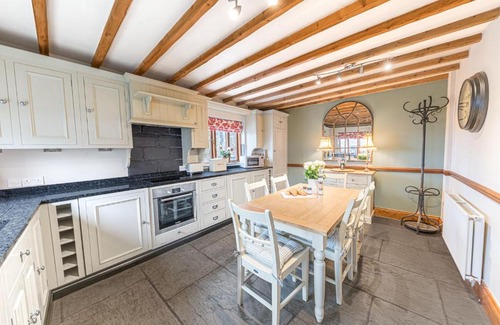 Hawkshead House | Smithy Cottage