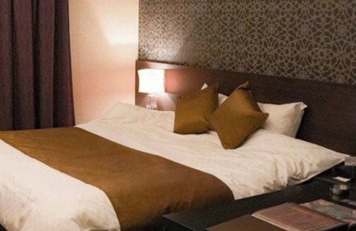 Toyonaka Hotel | SmokingStandard Room Free breakfast and free parking/Toyonaka Ōsaka