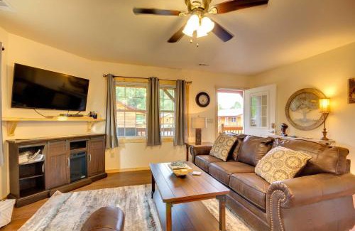 Cherokee House | Smoky Mountain Cabin with Hot Tub and River Views!