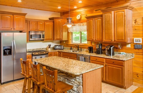 Waynesville Cabin | Smoky Mountain Dreams Luxury Log Cabin -mountains, creek, trail & playground.