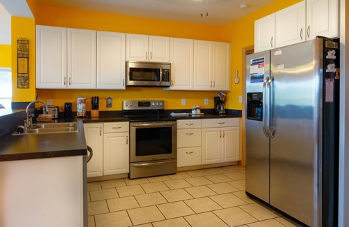Sevierville House | Smoky Mountain Historic Home ON the RIVER!