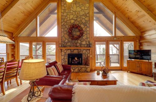 Deep Gap House | Smoky Mountain Vacation Rental with Large Deck!