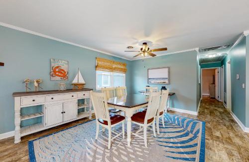 Caine Woods House | Smooth Sailing 14105