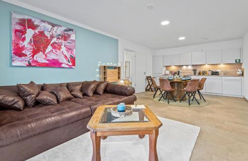 Passau Apartment | Smurmelhomes Oase: Terrasse - Parken - Kind