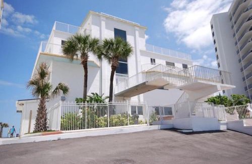New Smyrna Beach House | Smyrna Beach Club 607A