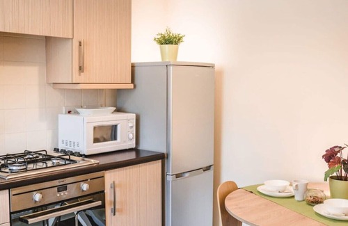 Darnall House | Snapos Apartments - Tudor Close