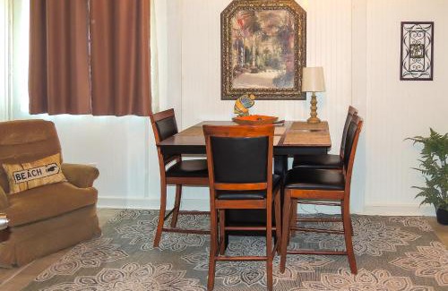 Sneads Ferry Apartment | Sneads Ferry Vacation Rental Studio with Water Views