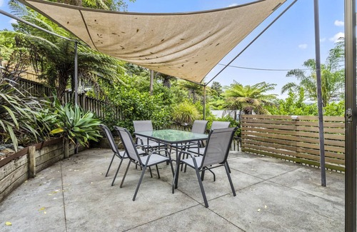 Snells Beach House | Snells Sanctuary - Snells Beach Holiday Home