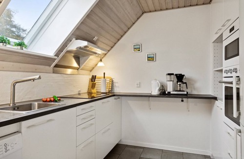 Hejsager Strand House | "Snezana" - 150m from the sea by Interhome