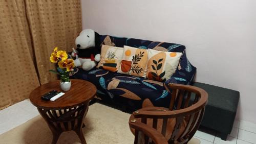 Batu Pahat Apartment | Snoopy homestay Two Bedroom