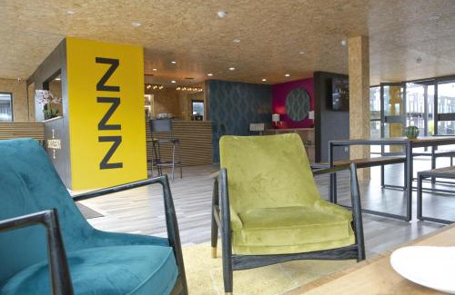 Stratford and New Town Hotel | Snoozebox Olympic Park