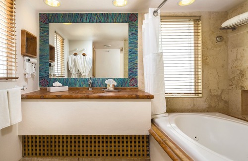 Salinas Resort | Snorkel & kayak above schools of colorful tropical fish!