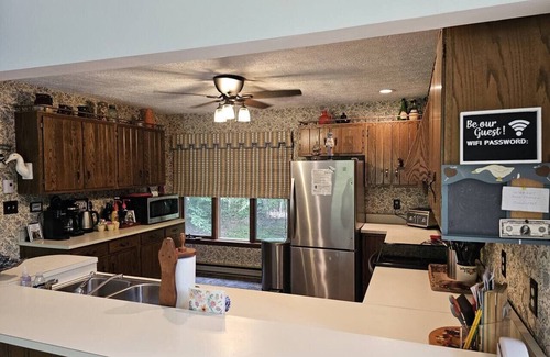 Davis House | Snow Chateau - Country comfort meets adventure in Canaan Valley!