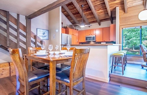 Sun Valley Condo | Snow Creek 1557 - Pool & Hot Tub + Ski-in/Ski-out