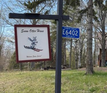 Bessemer House | Snow Otter Haus - 1
