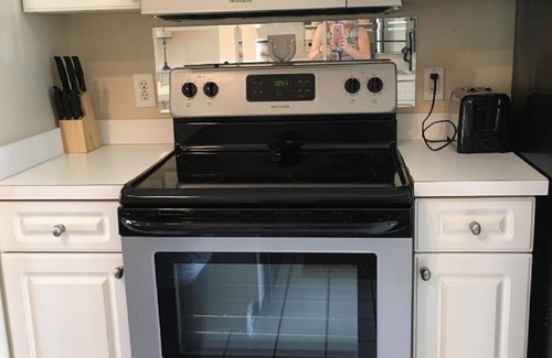 Central Myrtle Beach Condo | SNOWBIRDS - OPENINGn nNewly Updated/NO Stairs/Ground Floor with Golf Course view
