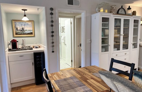 Palmetto Dunes Villa | SNOWBIRDS! Villa on lovely Hilton Head Island with screened porch, fitness room