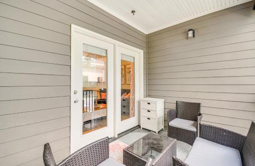 Foley Apartment | Snowbirds Welcome Foley Condo with Pool Access