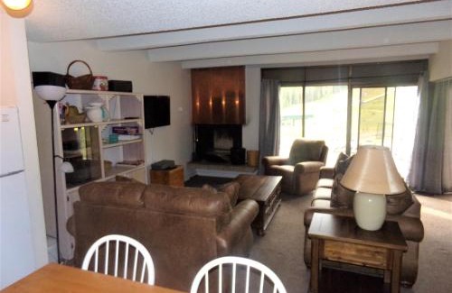 East Village at Copper Apartment | Snowflake 1 Bed plus Den 2 Bath SFAF