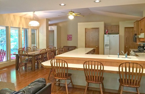 Glacier Ski Chalet | Snowline Cabin #29 - An Ultra Custom Family Vacation Home!
