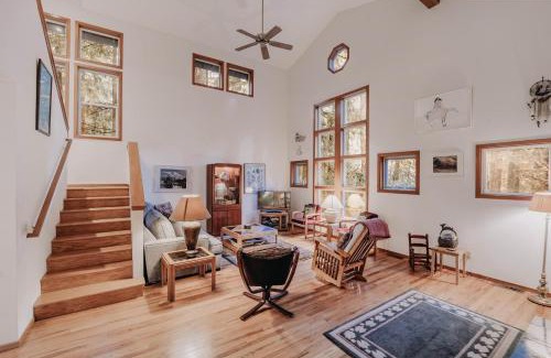 Whatcom County House | Snowline Cabin #51 - Ping Pong - Fireplace - Wi-Fi
