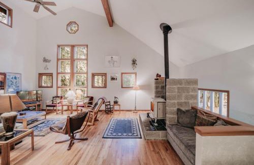 Whatcom County House | Snowline Cabin #51 - Ping Pong - Fireplace - Wi-Fi