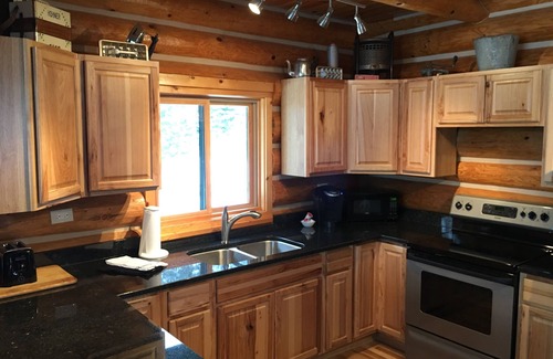 Mercer House | Snowmobilers & Skiers Full Scandinavian Log Home On Private Lake