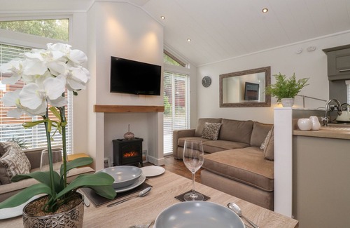 Troutbeck Bridge Cottage | SNUGGLEDOWN, pet friendly, character holiday cottage in Windermere