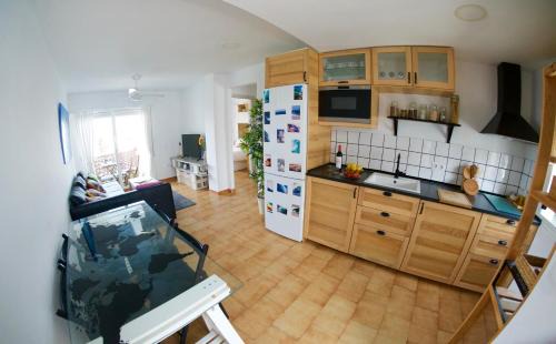 Los Canos de Meca Apartment | "soñaC soL"