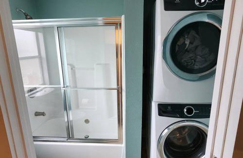 Truckland House | So Beachy! Pet-friendly and free early check in!