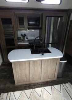 Truckland House | So "Time to Wander" Pet friendly and free early check-in!