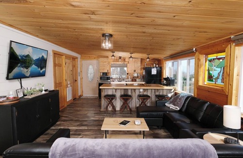 Sevierville Cabin | Soak with a View! - Angel Eyes View