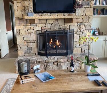 Hendersonville Apartment | Soaking in the Views, a romantic getaway for 2