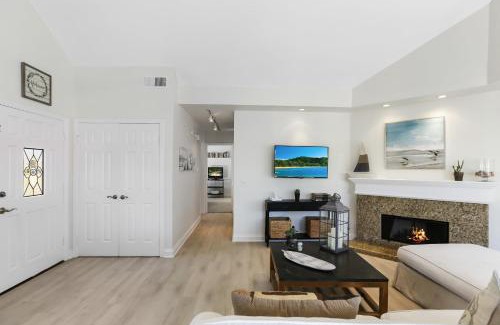 Corona del Mar House | SoCal's Finest Gem on Dahlia