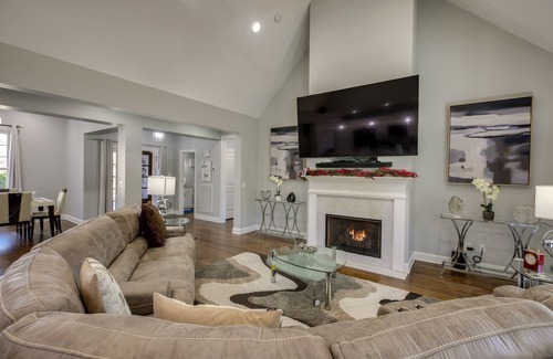 Soddy-Daisy House | Soddy-Daisy Home w/Fireplace - Pets Welcome!