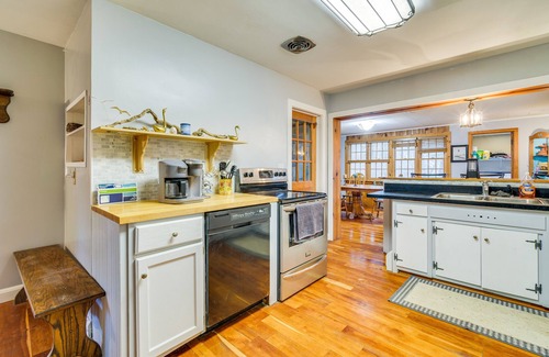 Sodus Point House | Sodus Point Vacation Rental: Steps to Lake Ontario