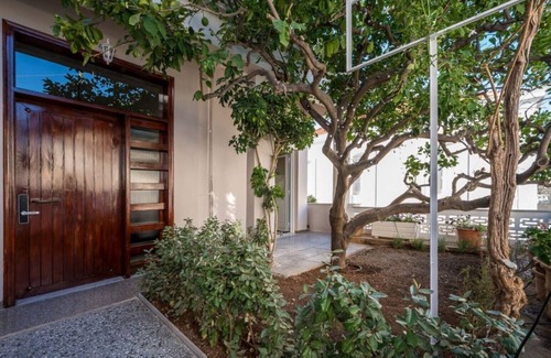 Agios Nikolaos Apartment | Sofia's Lemontree! Amazing apartment in the center of the city!
