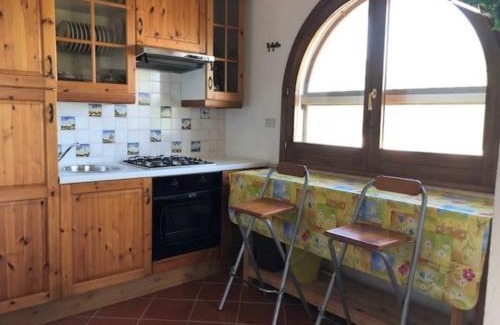Isola del Gran Sasso dʼItalia Apartment | Soggiorno business confortevole e funzionale