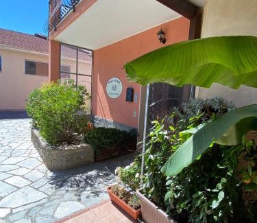 Villanova d'Albenga Bed & Breakfast | Sogni e Colori