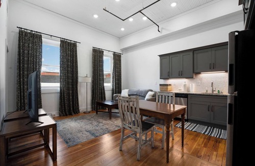 Cartersville Apartment | Soho Loft 5