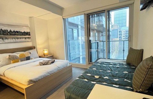 Garden District Apartment | Soho Residence Jarvis