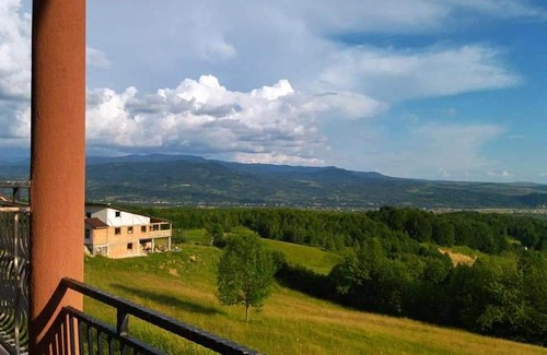 Josenii Bargaului House | Soho Vacation Home