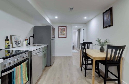 Washington Apartment | Sojourn Renovated in Capitol Hill Hideaway