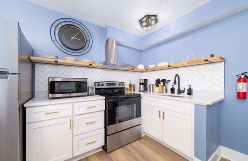 East Ocean View Apartment | Sojourn's Harborage Pet-Friendly # 3
