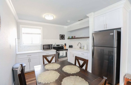 Willoughby Spit Apartment | Sojourn Shore Suite 2 BR 2 BA Near Beach