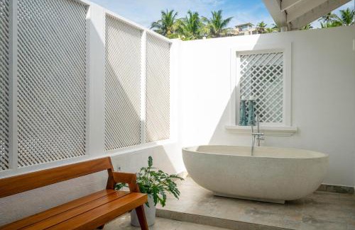 Kamburugamuwa Villa | SOL House Mirissa by The One Group of Hotels