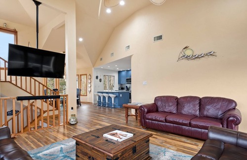 Monteray Shores House | Sol Mate: Great Community Amenities, Private Pool, Hot Tub, Dog-friendly